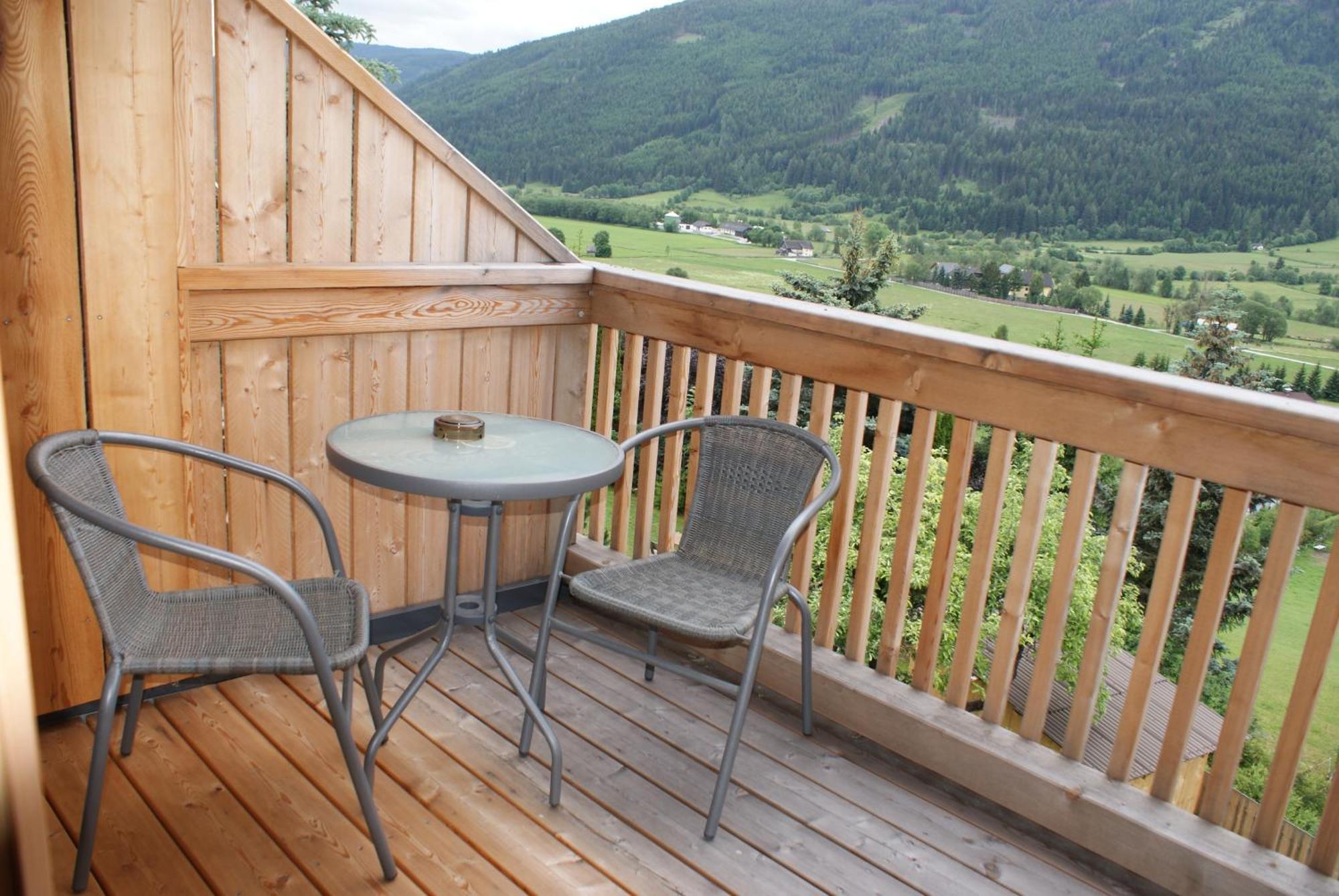 Premium Appartements Di Bora Sankt Michael im Lungau Exterior photo